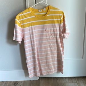 Levi’s Striped T-shirt